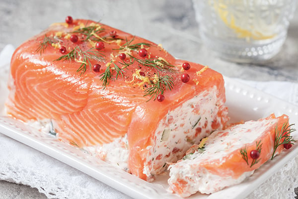 Fumé, cru, en filet ou en pavé, le saumon est facile à cuisiner et fait des  merveilles dans de nombreuses recettes