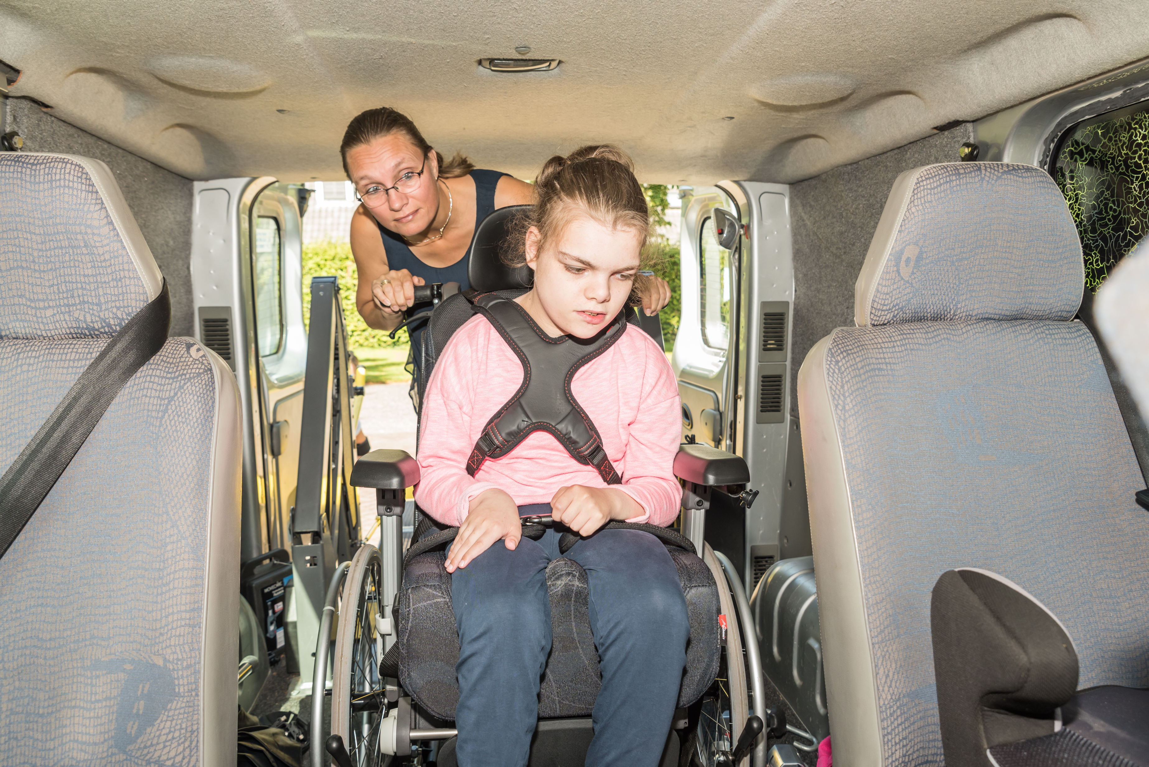 Автомобиль для семьи с ребенком инвалидом от государства