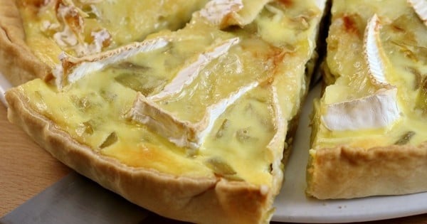 Pizza camembert