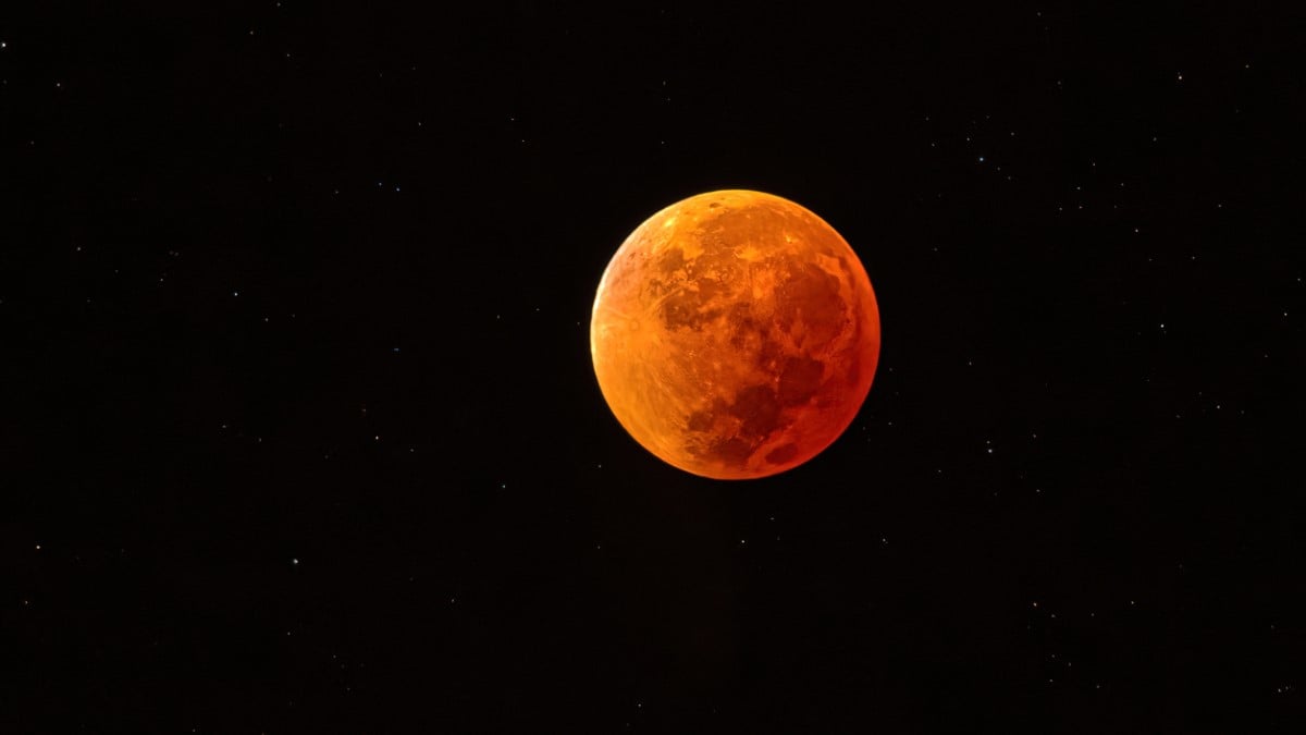 Les plus belles photos du lunistice qui a éclairé le ciel ce vendredi 21 juillet