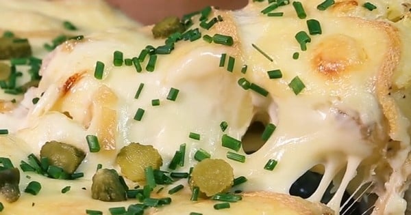 Ce gâteau de raclette est tout simplement incroyable : testez vite la recette !