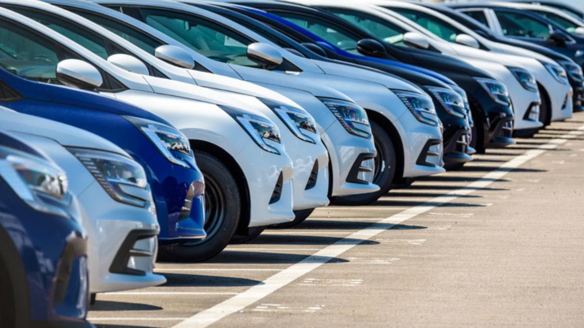 Pourquoi de plus en plus d'automobilistes dissimulent leur plaque d'immatriculation sur les parkings ?