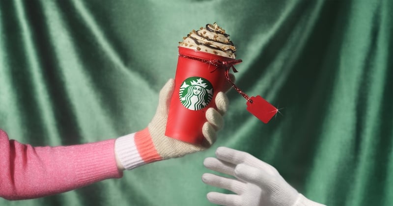 Starbucks : les boissons gourmandes de Noël sont de retour (et il y a des nouveautés très gourmandes)