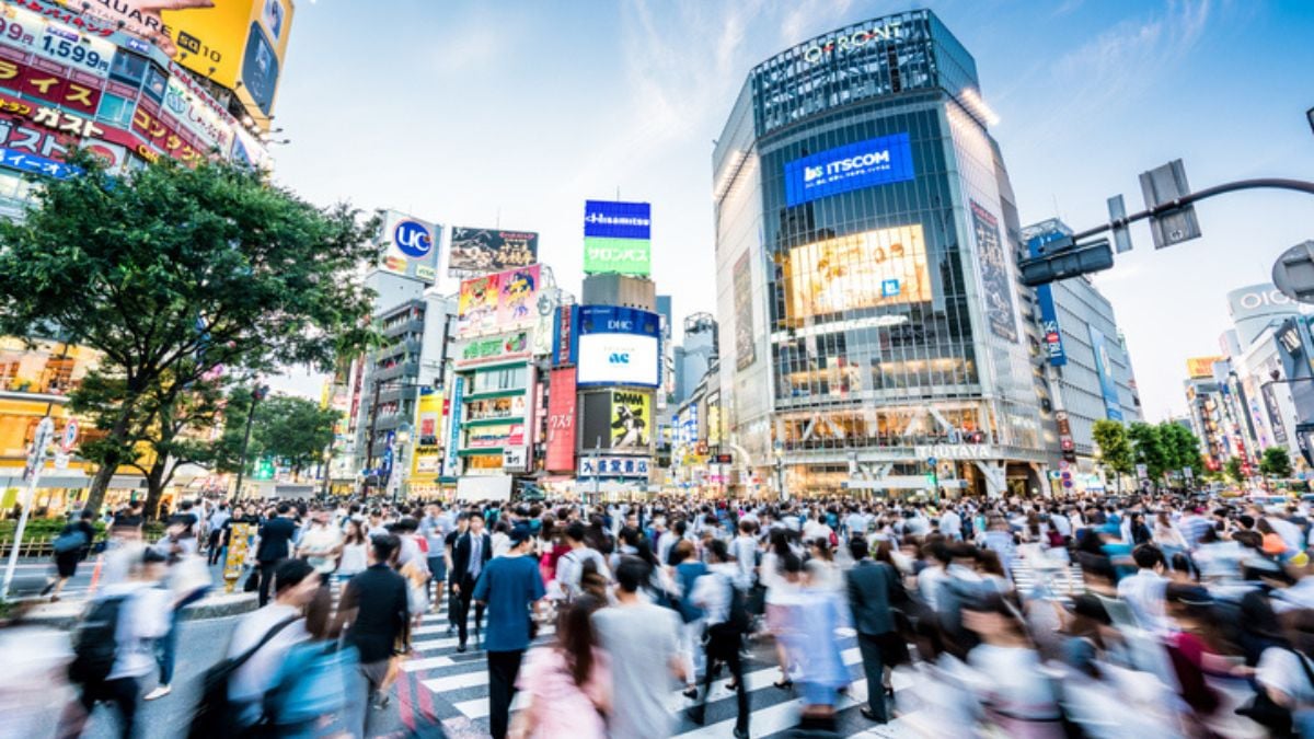 Tokyo accorde la semaine de 4 jours à ses employés municipaux pour qu'ils... fassent des bébés