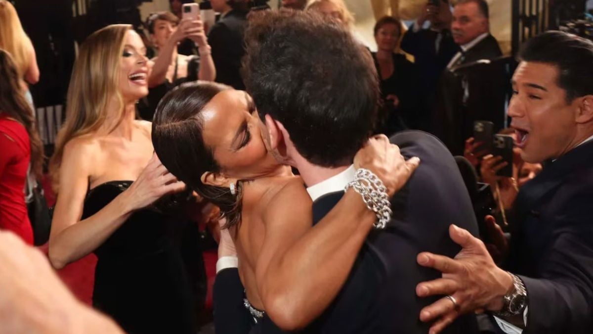 Halle Berry embrasse Adrien Brody sous les yeux de sa compagne aux Oscars, les internautes enragent