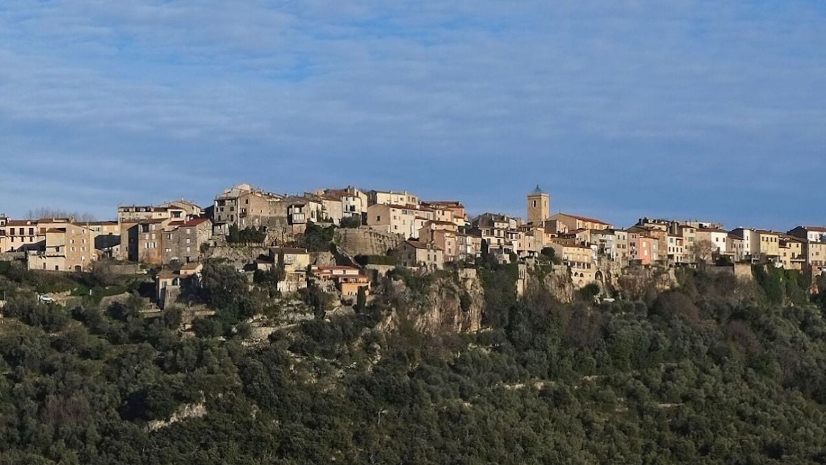 À 14 et 15 ans, deux ados terrorisent un village des Alpes-Maritimes 