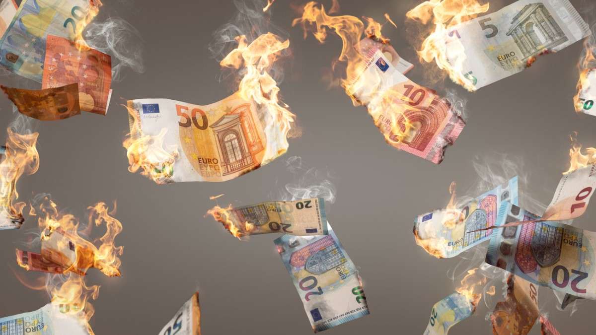 Des billets en feu