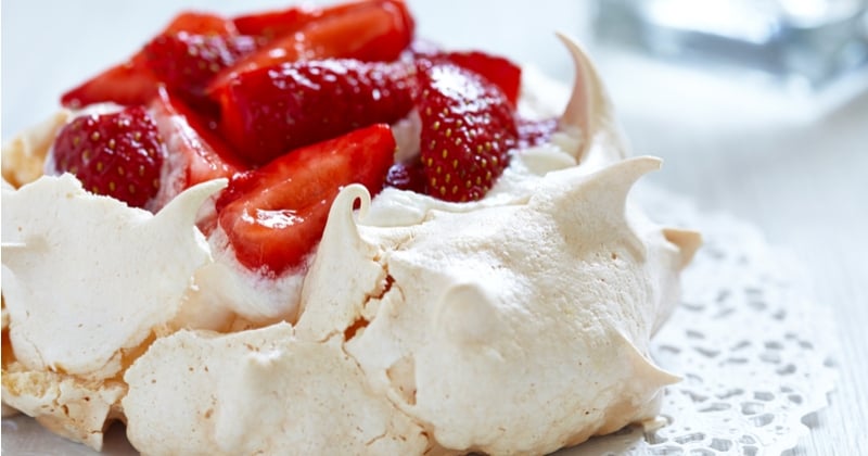 Découvrez la pavlova aux fraises : un dessert tout en douceur !