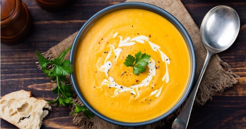 Réchauffez-vous avec la soupe «4C» à la carotte, curry, coriandre et lait de coco