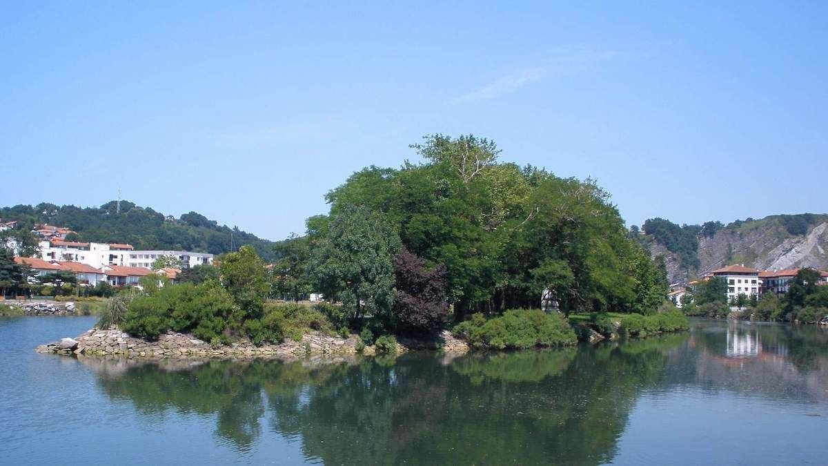 Unique au monde, cette île française redevient espagnole dès le 1er février