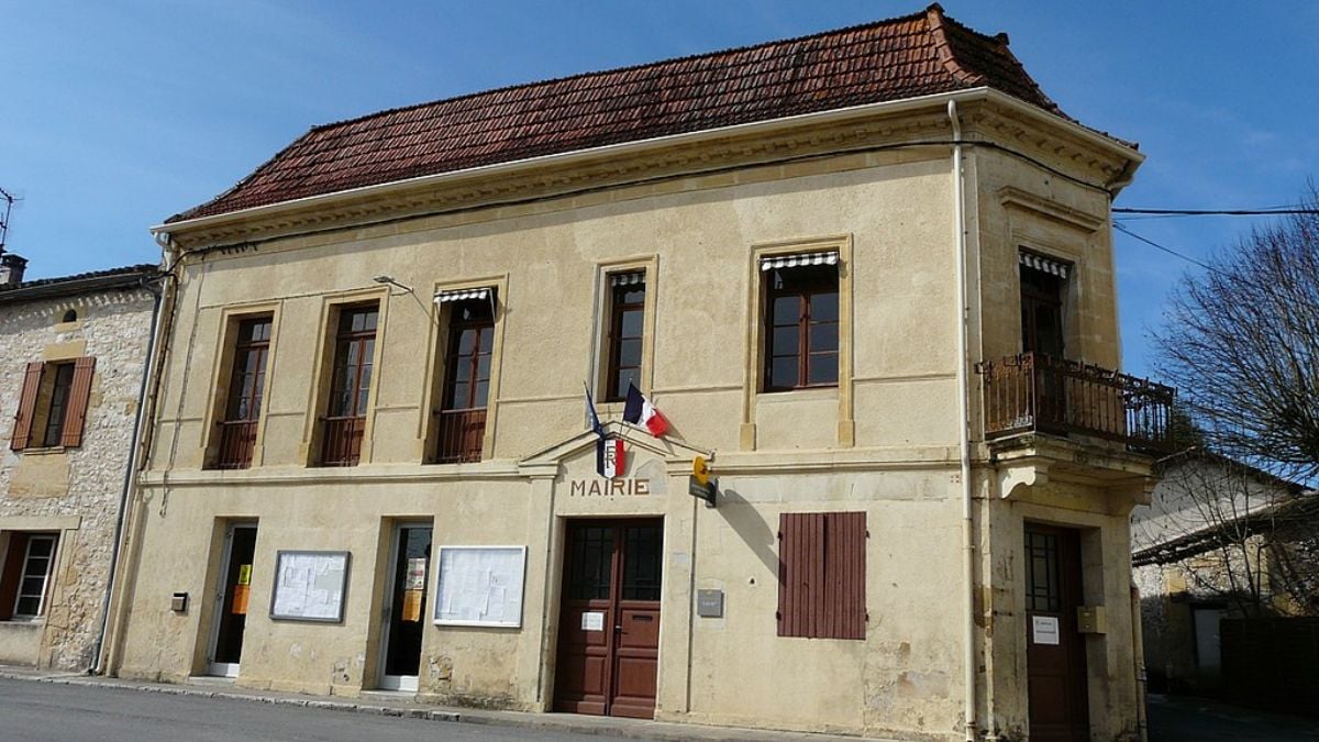 Mairie de la ville de Faux (Périgord)