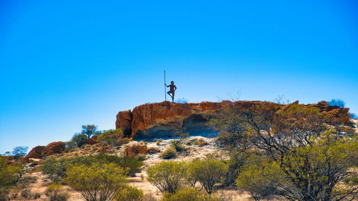 Un aborigène avec une lance