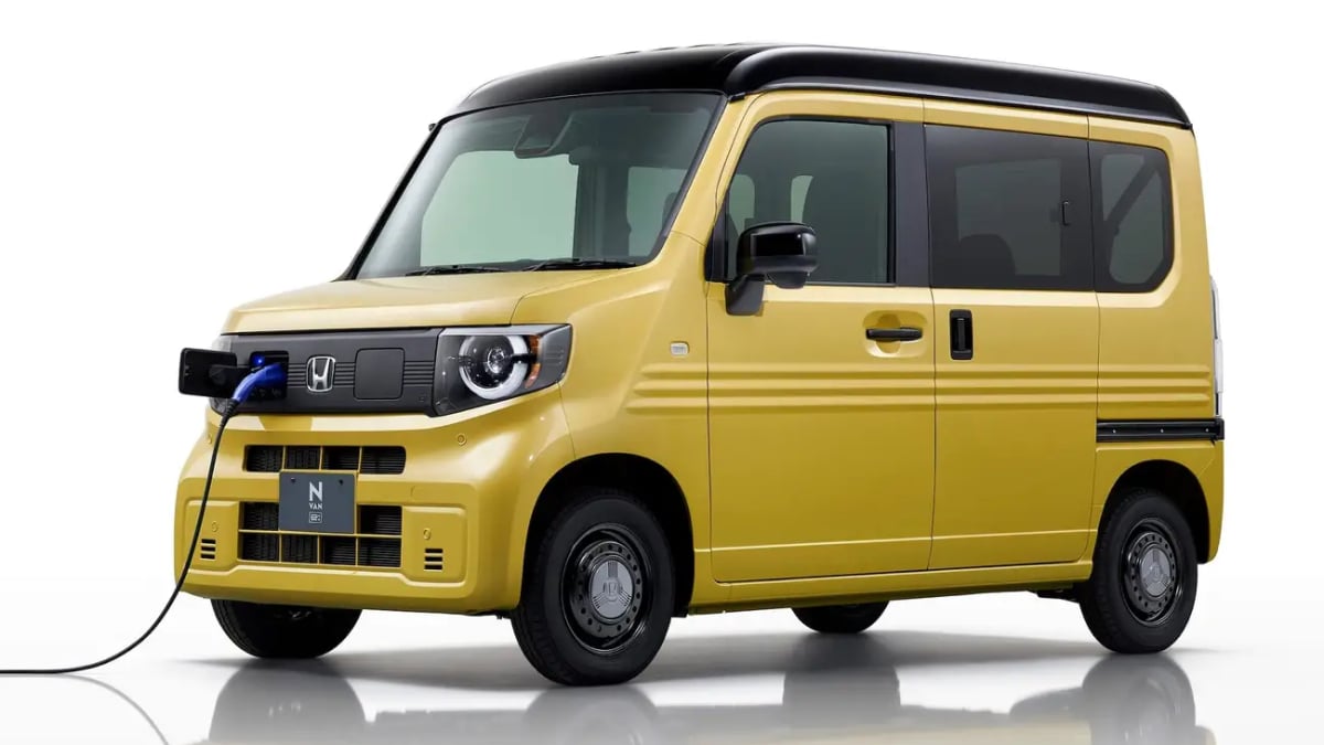 Ce nouveau mini-van venu tout droit du Japon va vous faire craquer