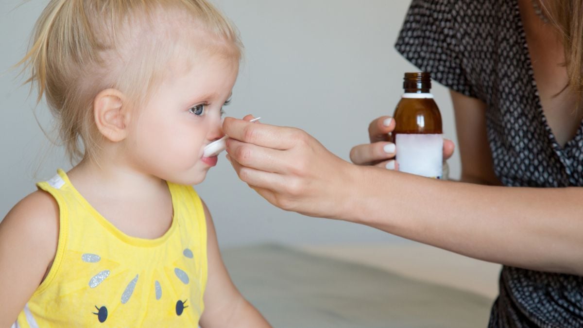 Cette nounou... drogue les bébés qu'elle garde pour les endormir, afin de sortir faire ses courses