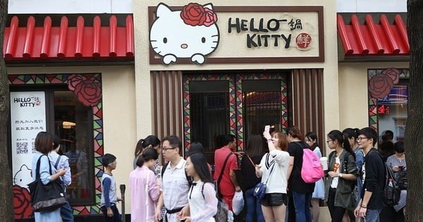 Vous avez faim ? Découvrez l'incroyable restaurant Hello Kitty qui vient d'ouvrir : tout simplement magnifique !