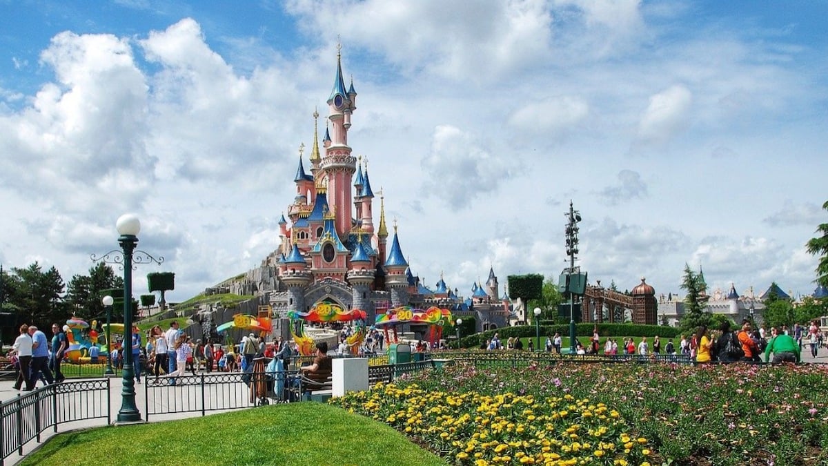 Le Château de la Belle au Bois Dormant à Disneyland Paris 