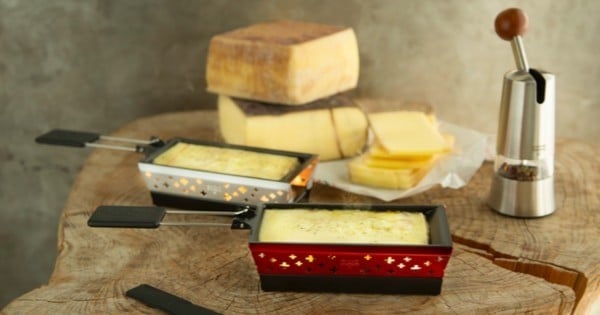 La raclette individuelle : l'invention qui va réchauffer votre hiver !