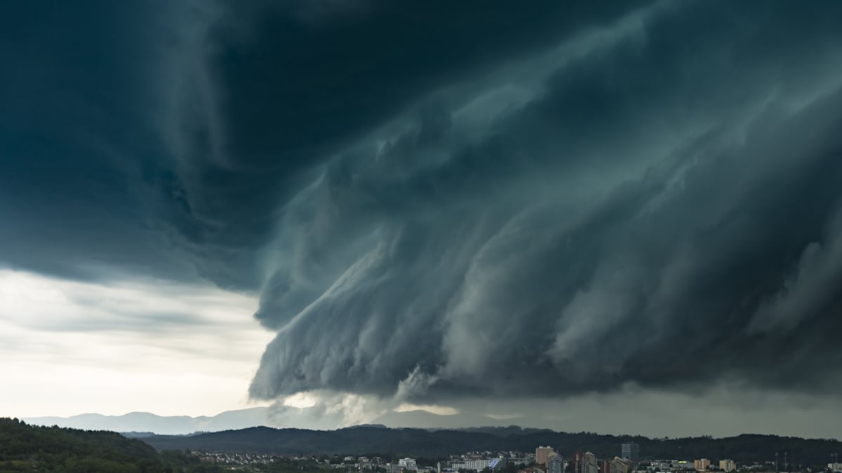 Un arcus multicouche observé dans le ciel 