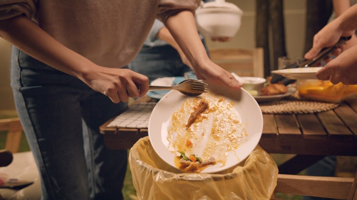 157 euros à la poubelle : chaque Français jette 24 kilos de nourriture comestible tous les ans