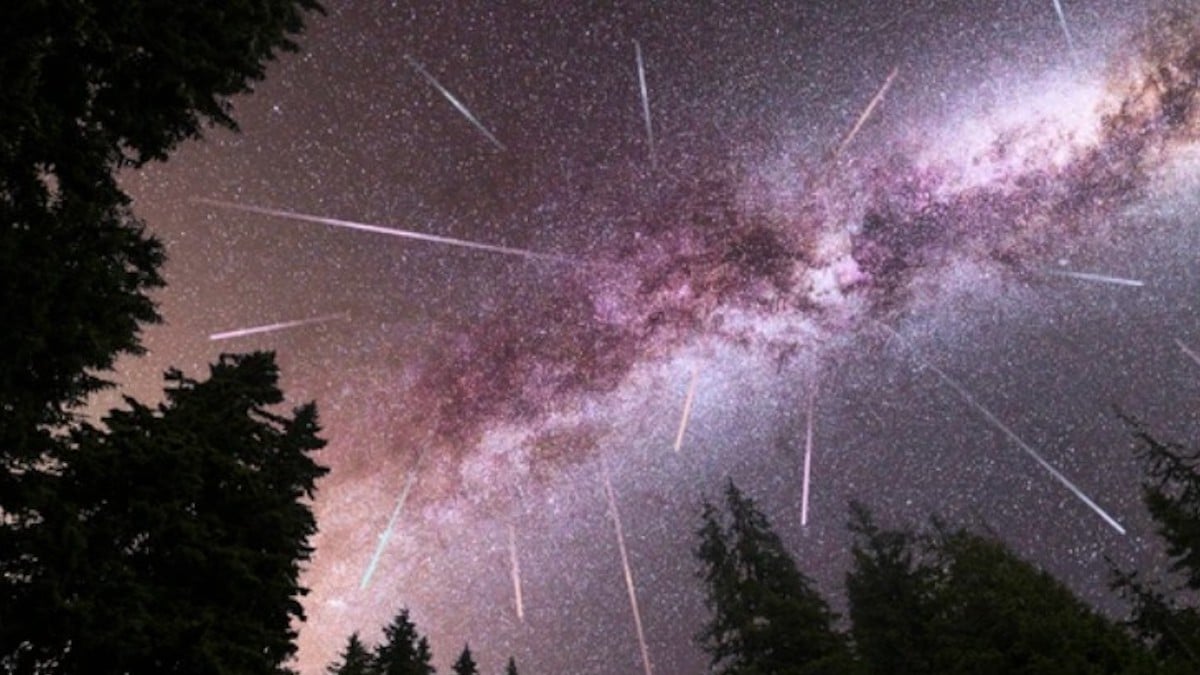 Pluie d'étoiles filantes illuminant le ciel 