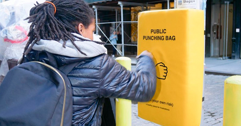 Des punching ball dans les rues de New York pour servir d'exutoire aux passants 