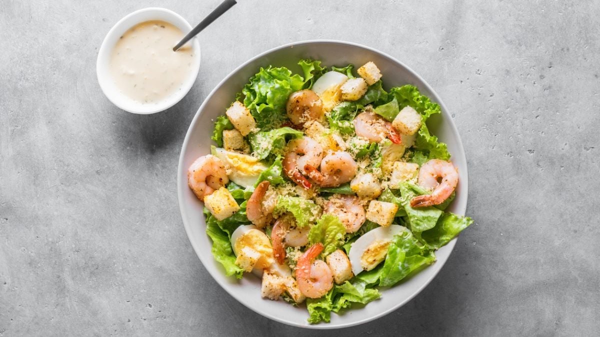 15 recettes de salades de crevettes à dévorer chez vous