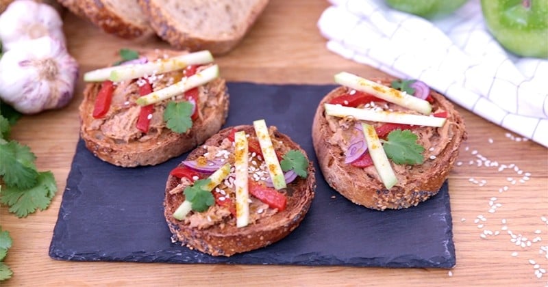 Tartines de rillettes de poulet