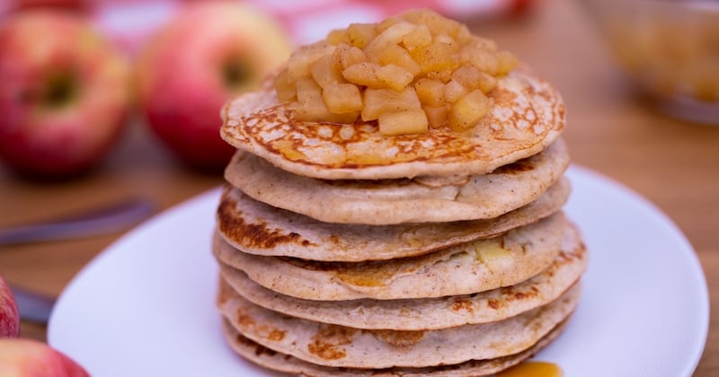 Pancakes moelleux à la pomme