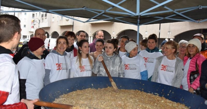 Savoie : le record du monde de la plus grosse tartiflette végane a été battu 