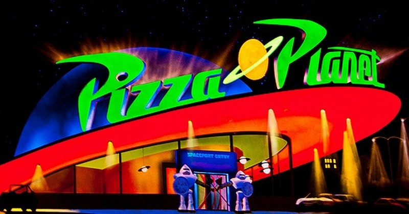 Disneyland va ouvrir une véritable pizzeria Pizza Planet inspirée du film Toy Story