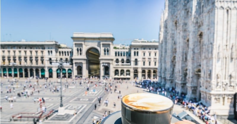 Starbucks, géant américain du café, va ouvrir pour la première fois en Italie, le pays de l'expresso