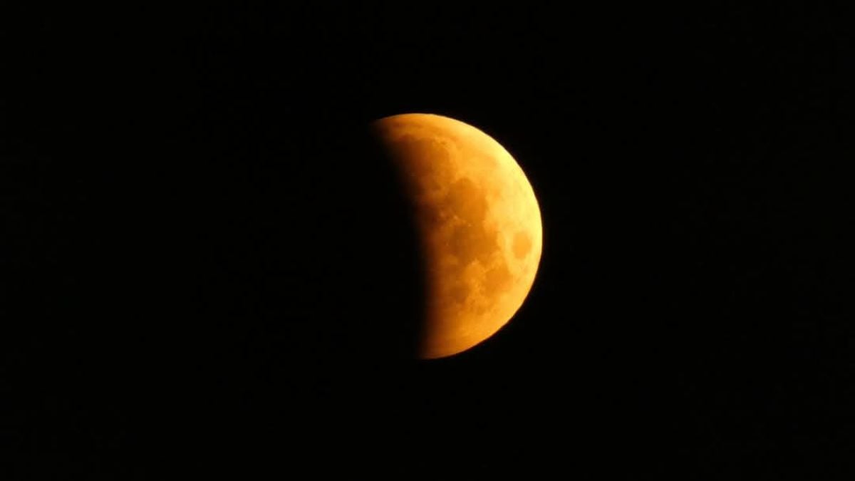 Éclipse lunaire : ce vendredi 14 mars, la Lune parée d'une couleur rouge spectaculaire