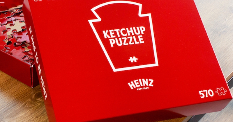 La marque Heinz présente un puzzle tout rouge