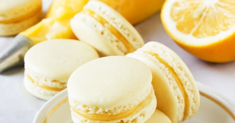 Macarons fruités et acidulés fourrés à la confiture ou au lemon curd !