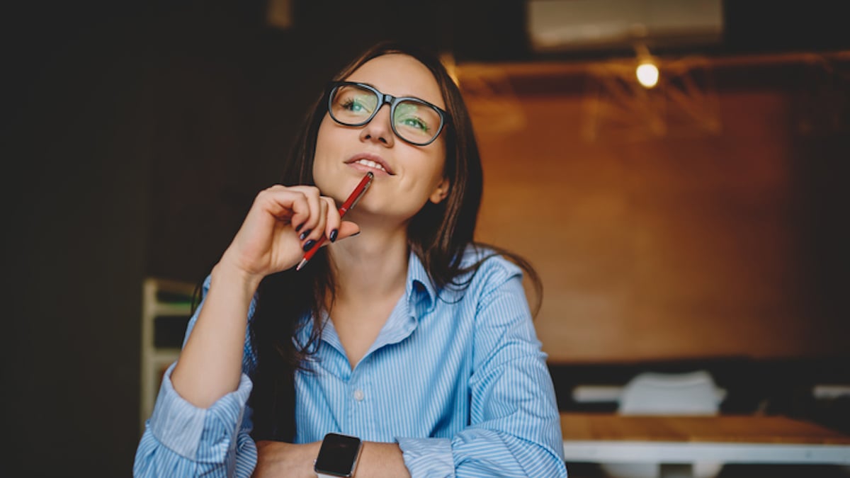 Une femme dotée d'un QI élevée