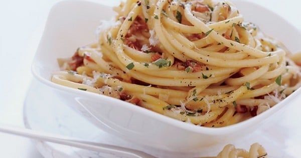 7 idées originales, simples et rapides pour réaliser des pâtes à la carbonara comme un vrai chef, les ingrédients vont vous étonner !