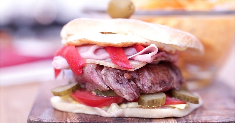 Chivito, le sandwich uruguayen