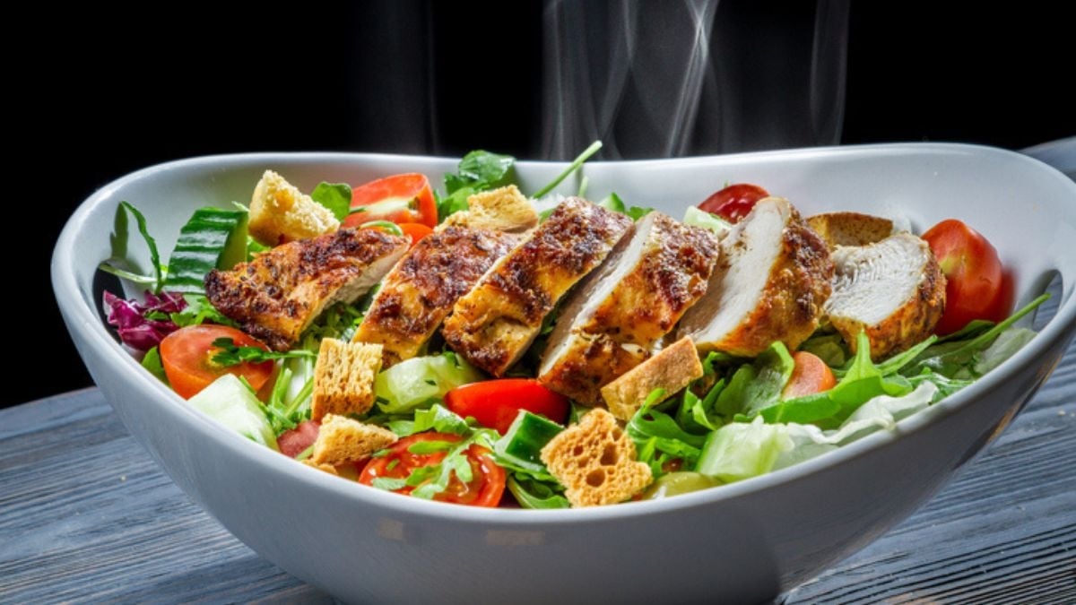 15 recettes de salades au poulet pour vous épater !