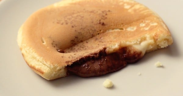 Pancakes fourrés au chocolat