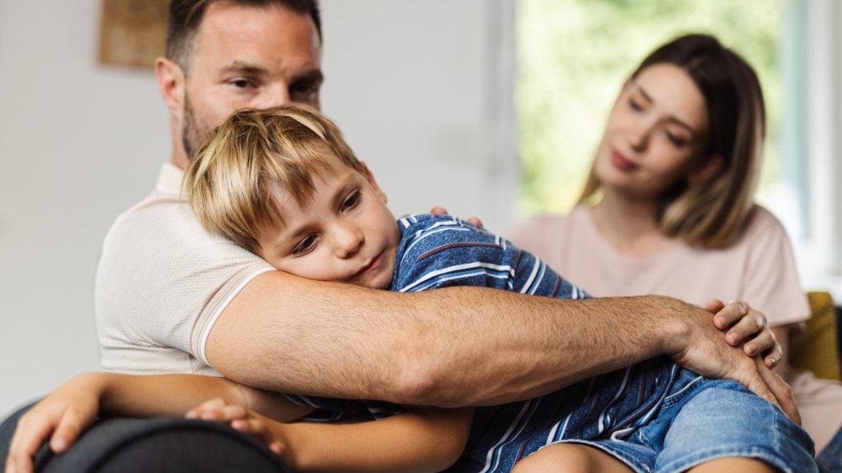 Ils donnent à leur fils le nom d'un objet, il les supplie de le changer