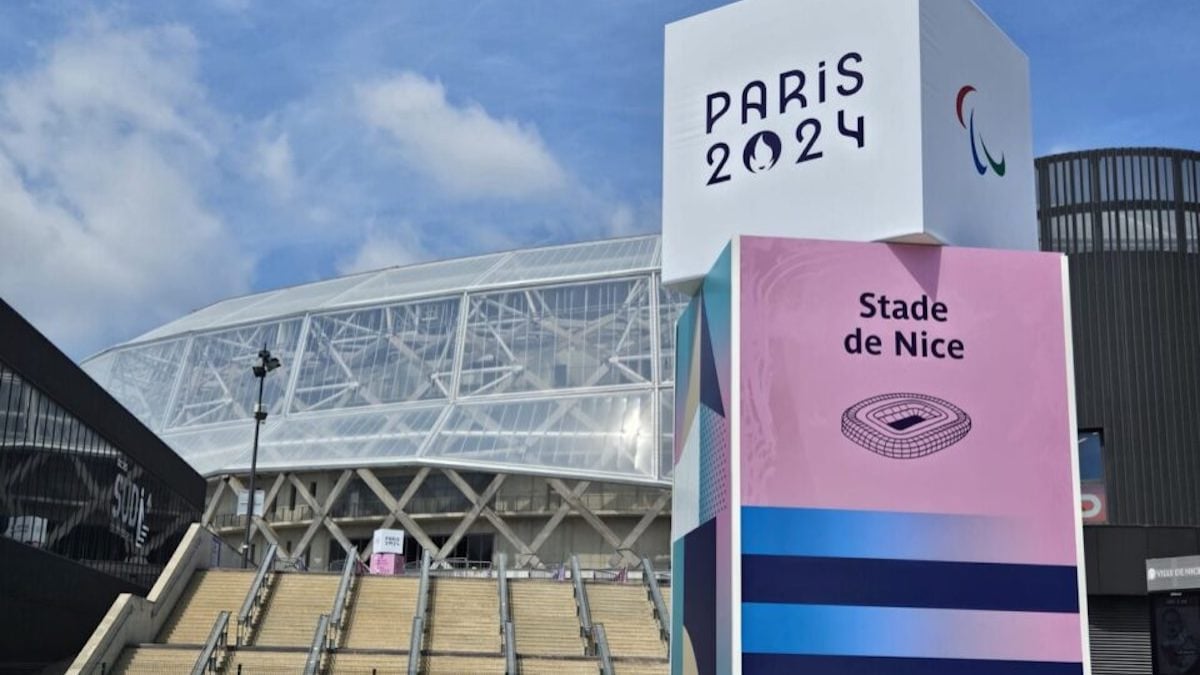 JO 2024 : une sexagénaire en fauteuil roulant abandonnée sous un soleil de plomb devant le stade de Nice