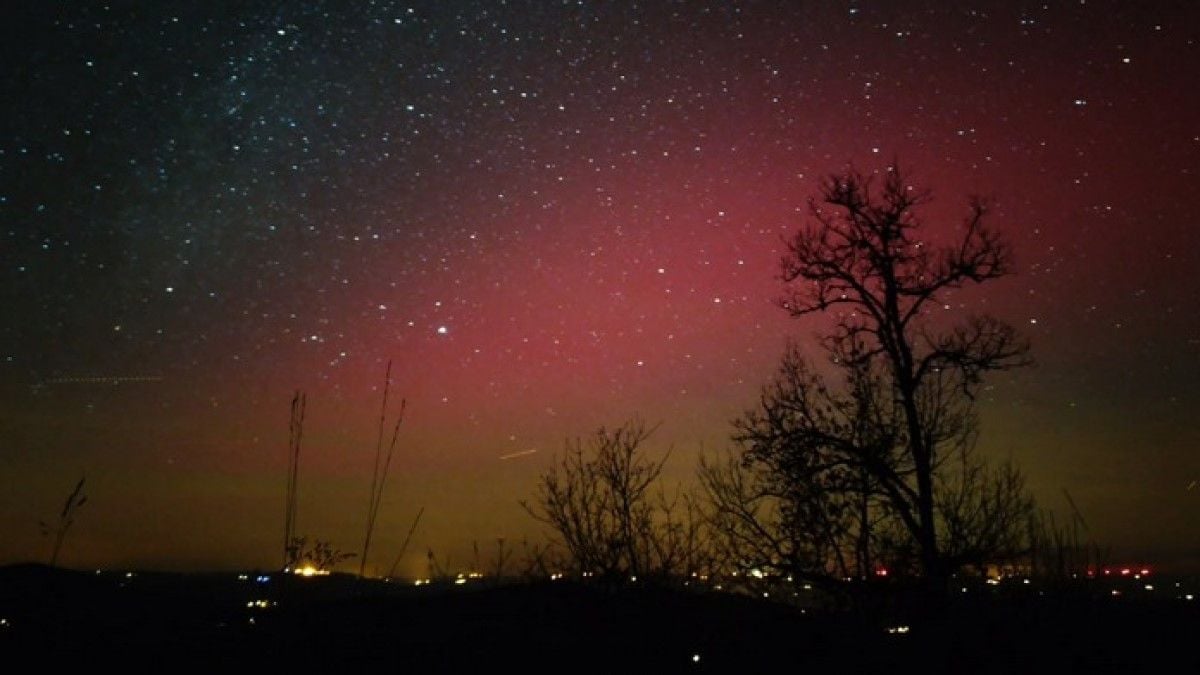 Découvrez les plus belles photos des aurores boréales qui ont illuminé le ciel français le 1er janvier