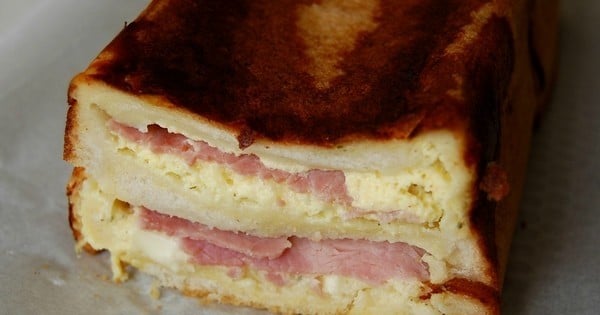 Réalisez le croque cake, le croque-monsieur XXL qui met tout le monde d'accord !