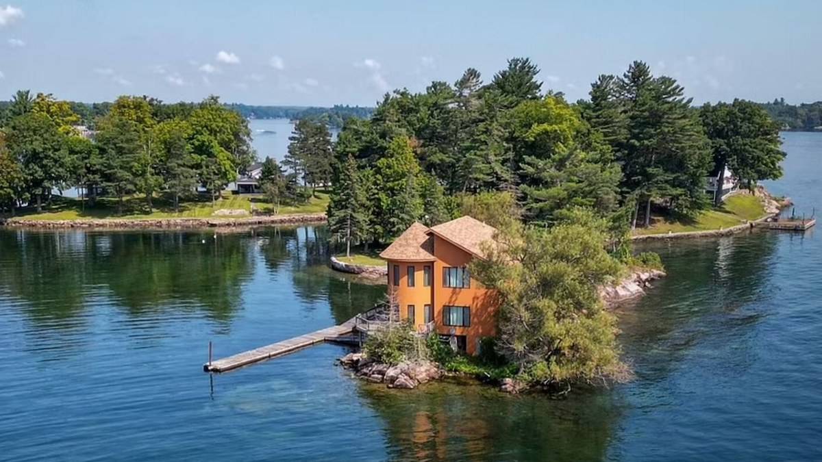 Vue aérienne de l'île privée 