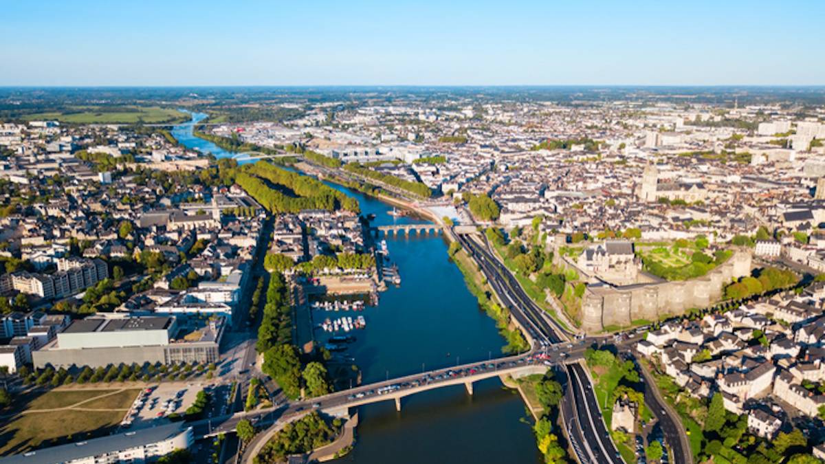 Vue aérienne de la ville d'Angers