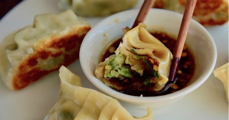 Gyozas aux légumes marinés