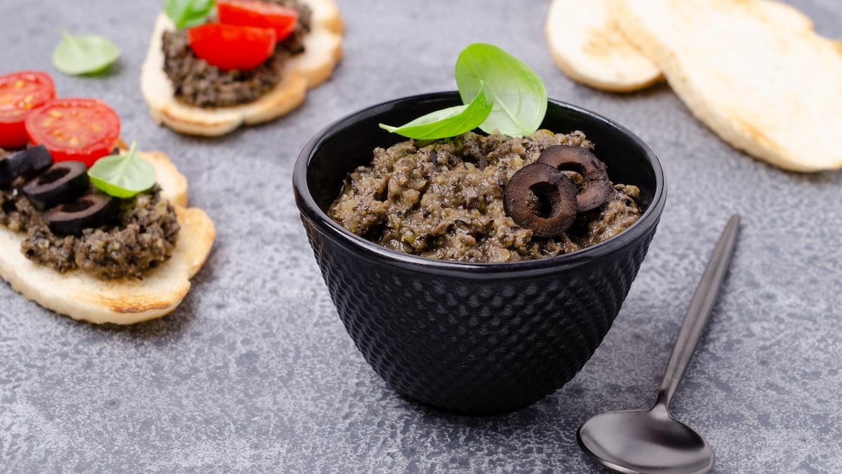 Tapenade aux olives noires et thon