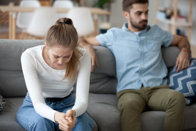 Couple triste après une dispute 