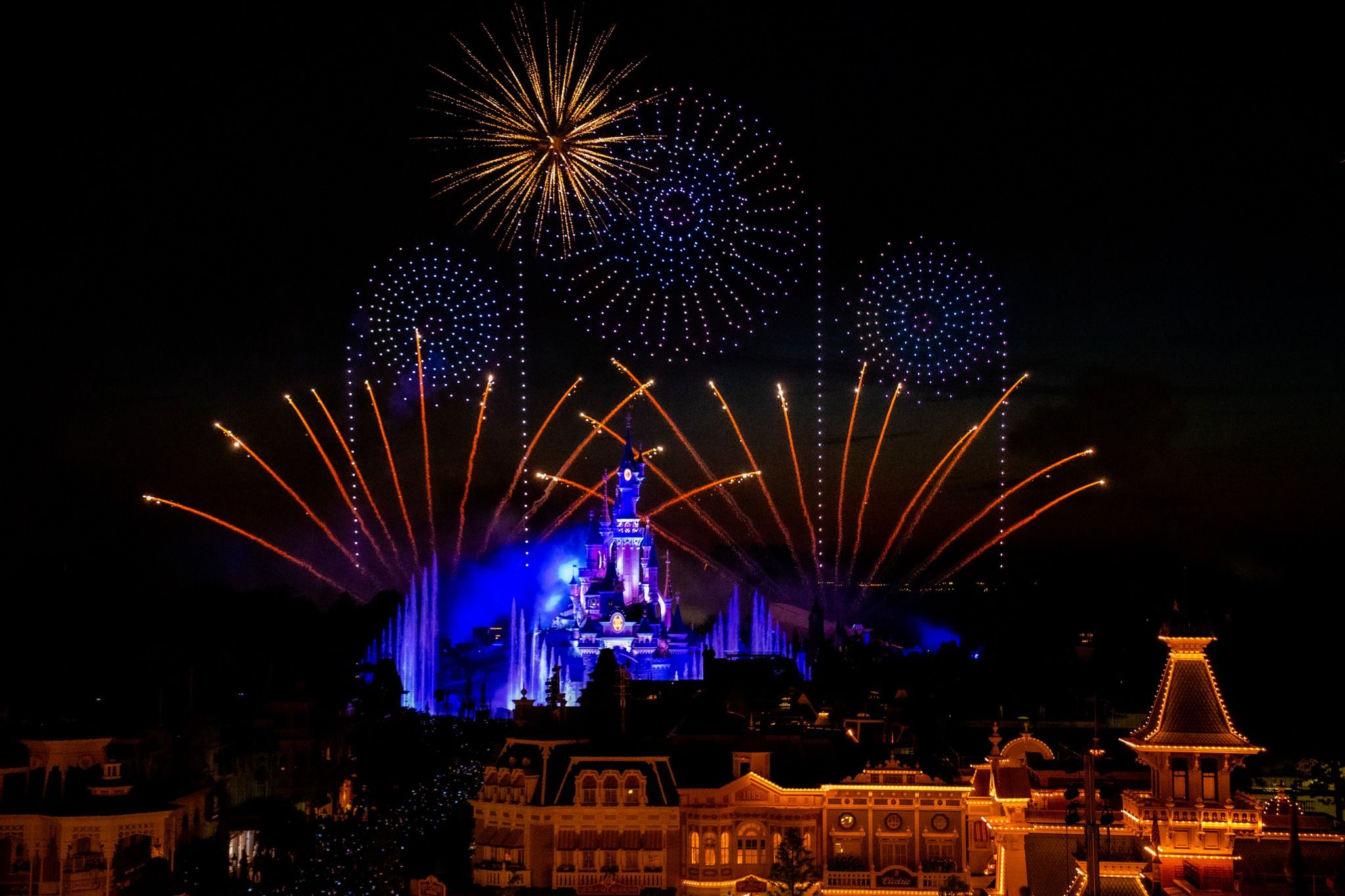 Feu d'artifice à Disneyland Paris