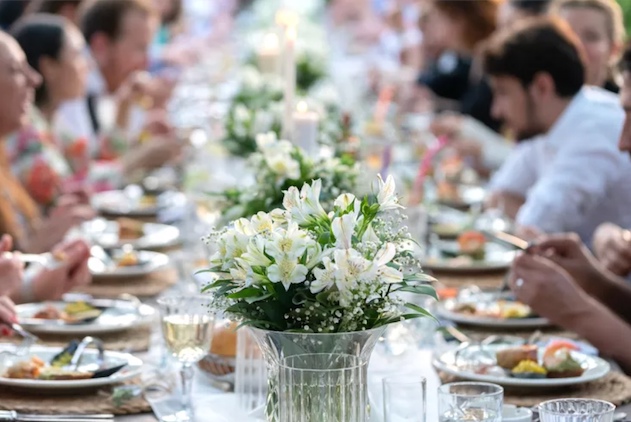 Repas de réception de mariage